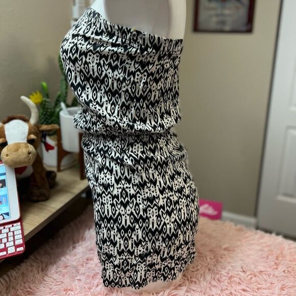 H&M Romper - Picture 2 of 5